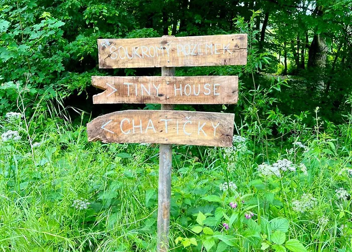 Tiny House U Dlouhe Reky Campingplatz Buchlovice